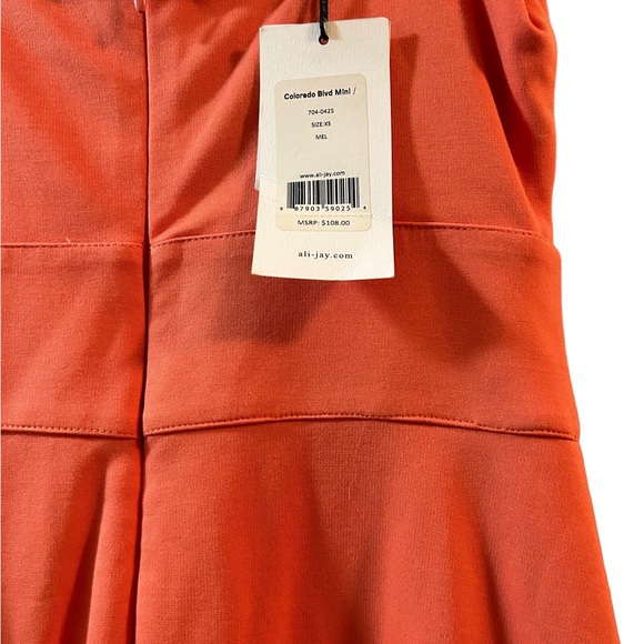 Colorado Blvd mini - Picture 3 of 3